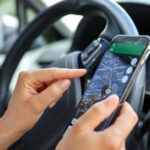 Waze kontra Google Maps - co lepsze?